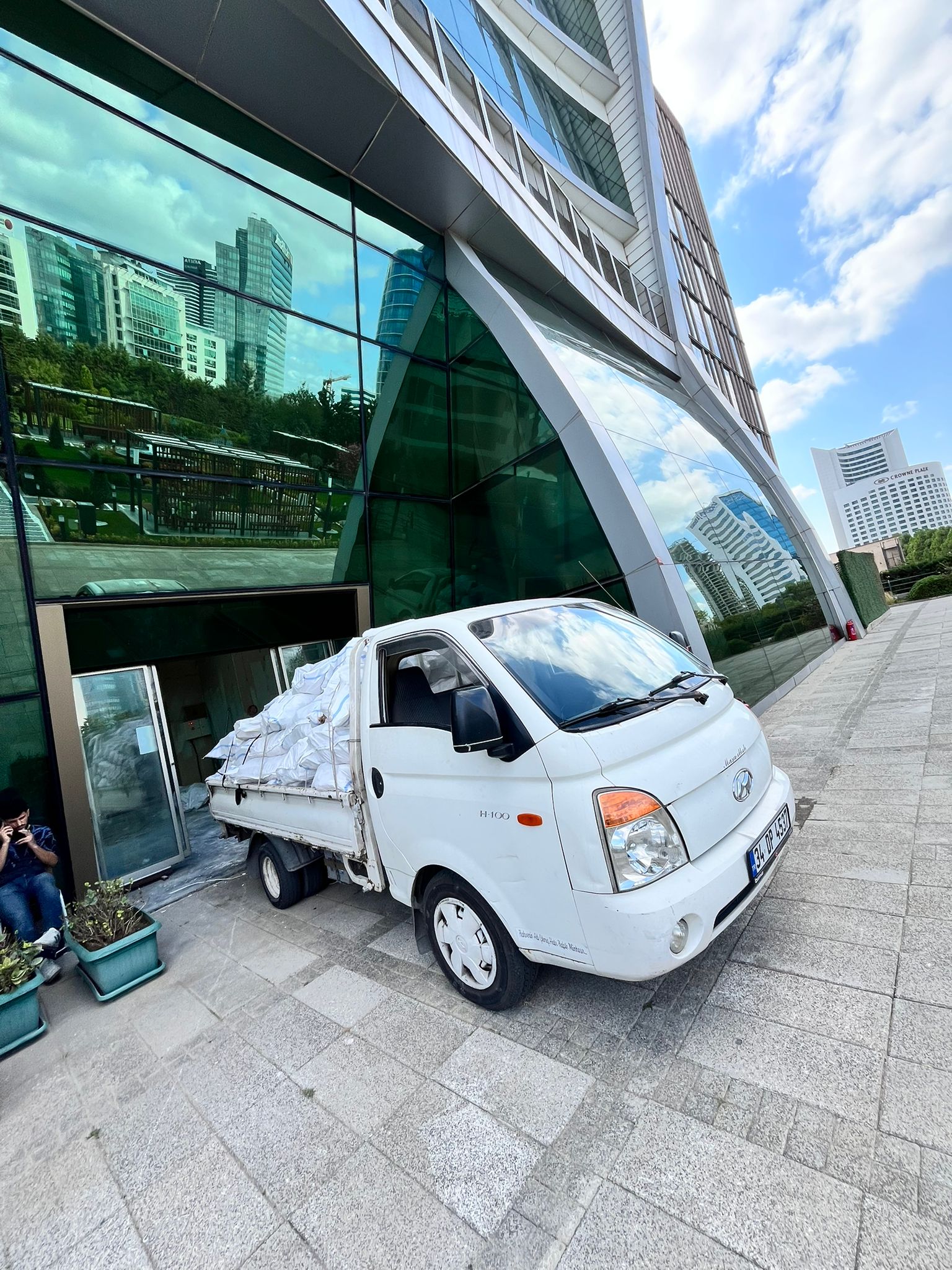 Küçük Araçlar İle  Otoparklardan Moloz Alımı